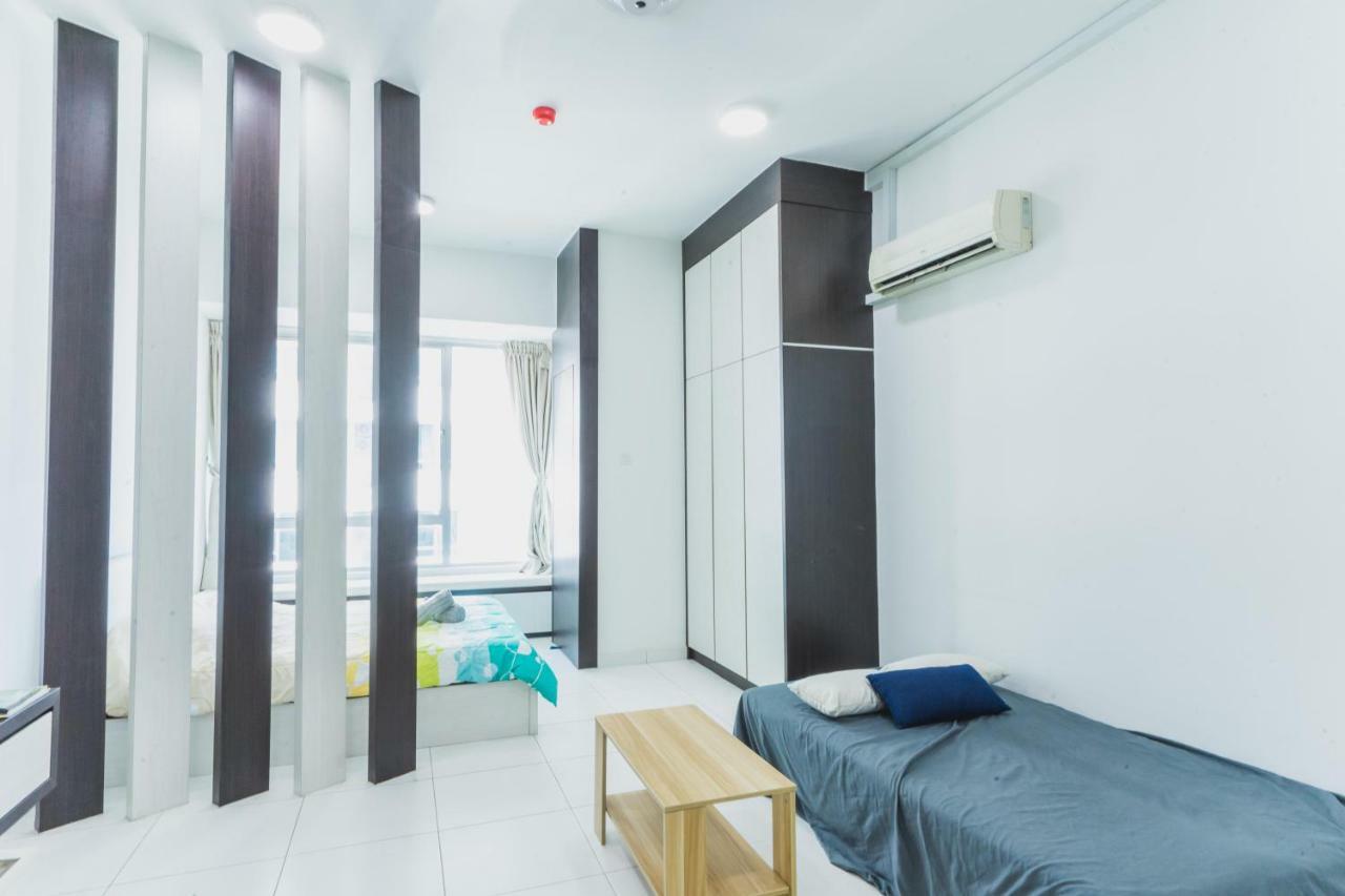Shawn Akademic Pool View @ Mount Austin Apartemen Johor Bahru